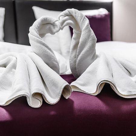 Az Idill Otel Cserszegtomaj Dış mekan fotoğraf